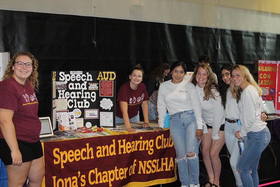 The Speech and Hearing club members recruit at the involvement fair.