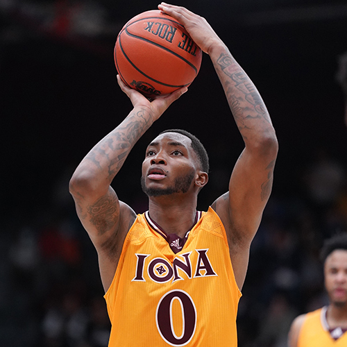 Iona Basketball Star Berrick JeanLouis ’22 is Driven to Succeed On and