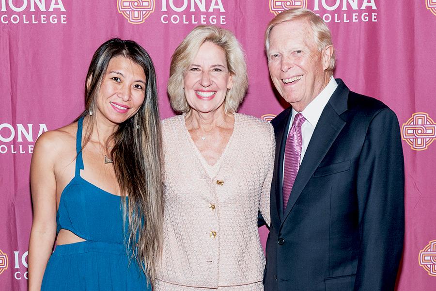 Xu Devand, advisor, entrepreneur, investor and philanthropist; Karen D. Seitz ’84, founder and managing director, Fusion Partners Global, LLC; and Hon. Richard Gephardt, former United States House of Representatives Majority Leader.