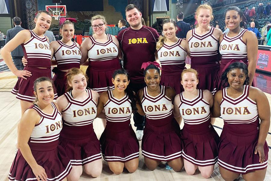Iona Cheerleading Team