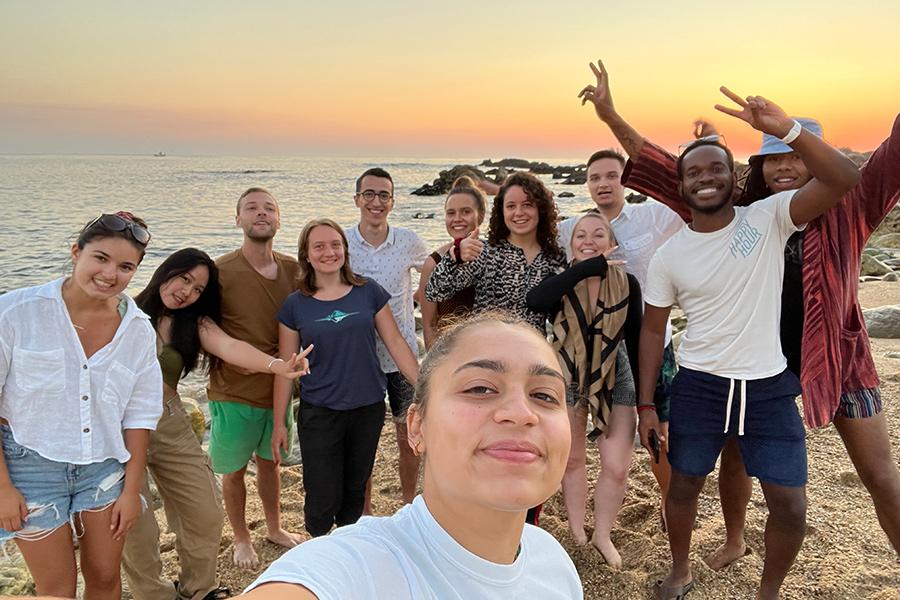 EIA students on the beach in Portugal.