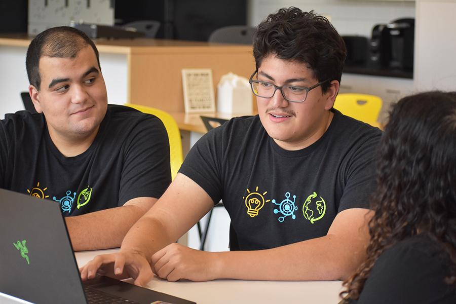 Alex & Adrian coworking