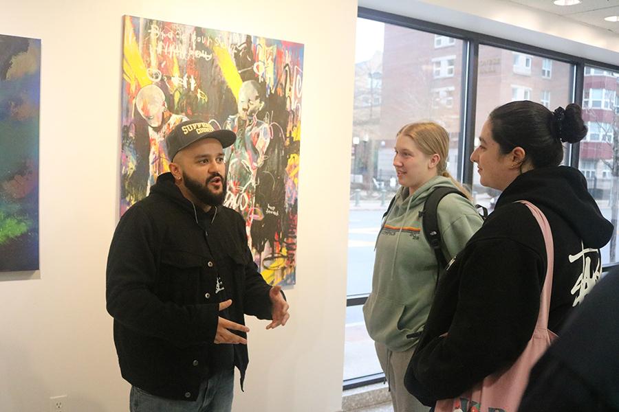 Diego Presents paintings 