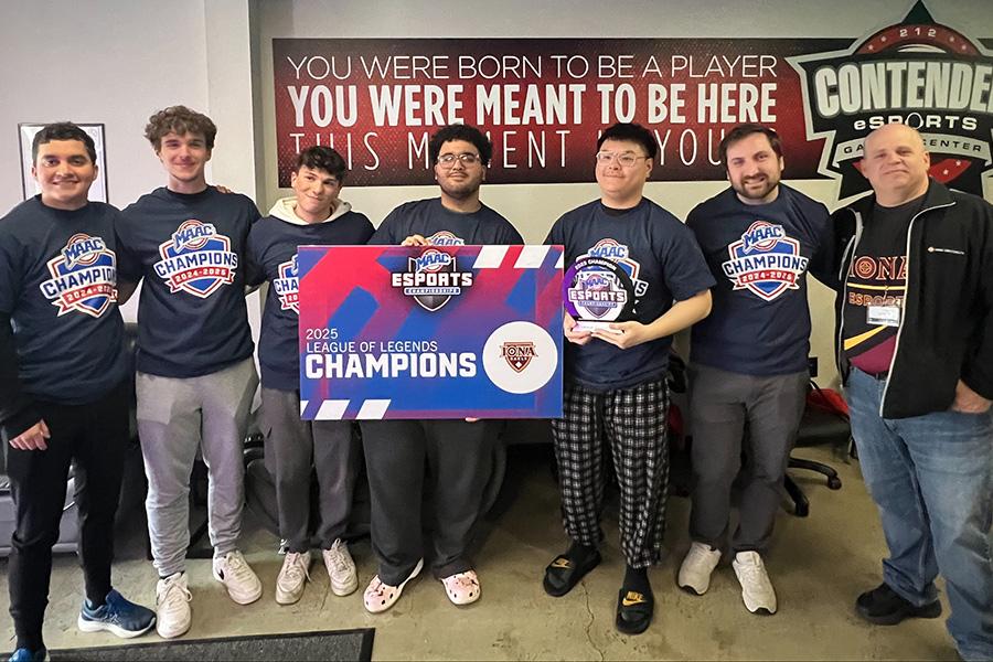 The 2025 MAAC League of Legends Champions.