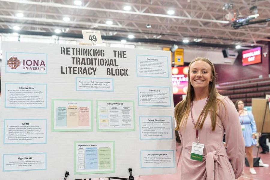 Student presentation at Scholars Day