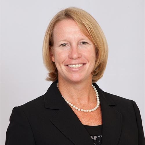 Pamela Bottge headshot.