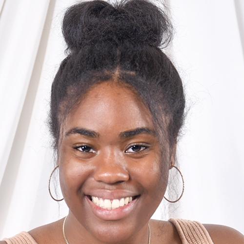 Imani Thomas headshot.