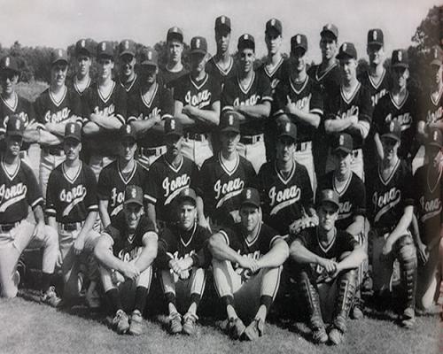 An old black and white image of one of the teams Coach Z led.