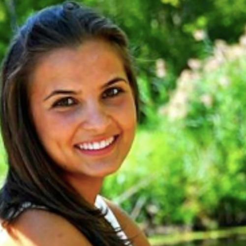 Jessica Palmiotto Headshot